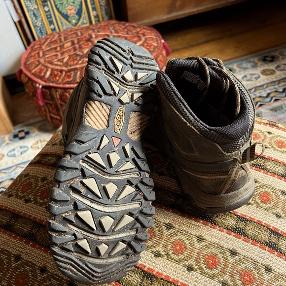 KEEN Targhee III SOLD - Picture 3 of 4